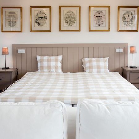 Velké Číčovice Hotel Dvur Hoffmeister מראה חיצוני תמונה